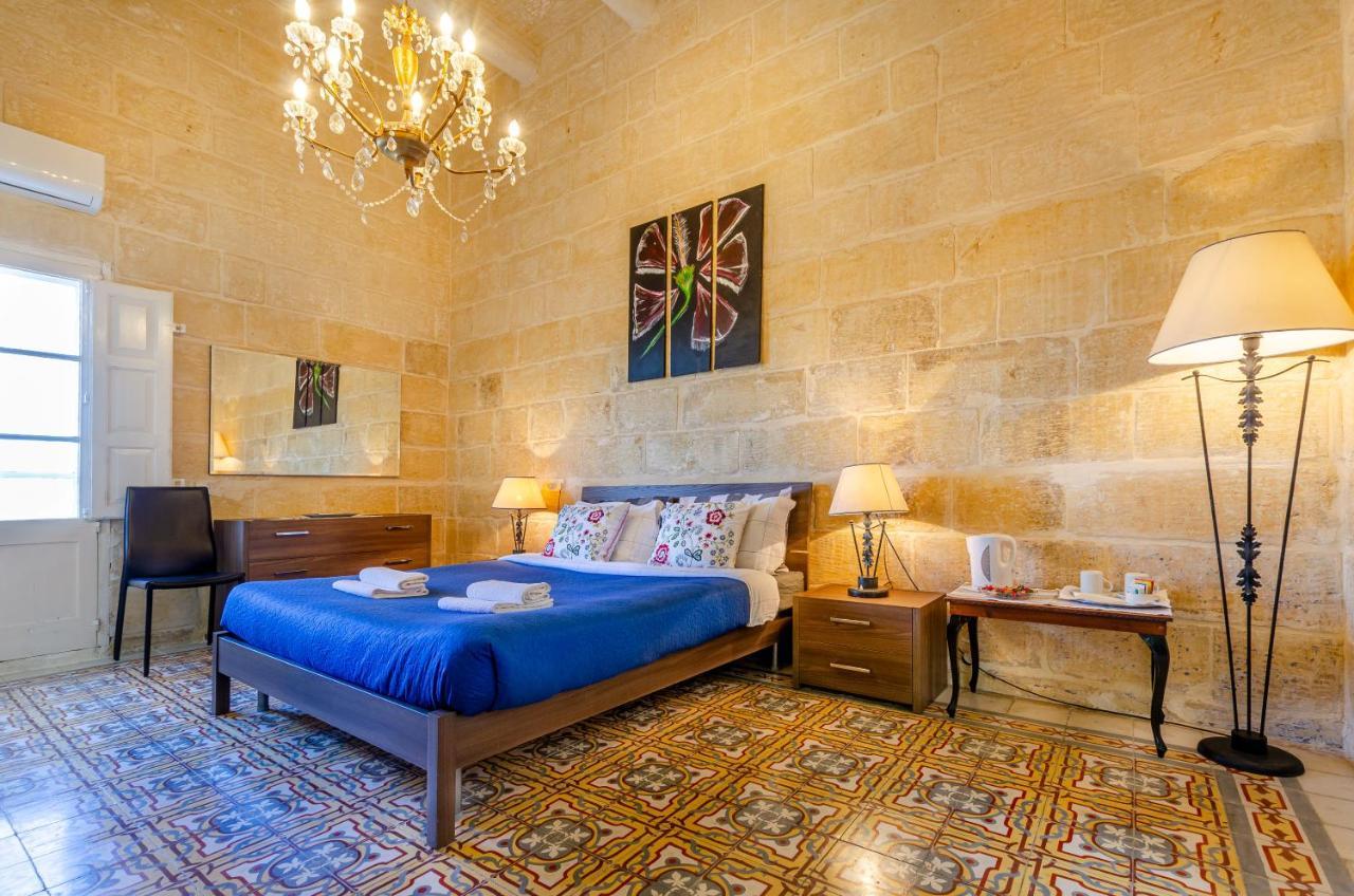 Bed and Breakfast Mizzi 87 Виктория Экстерьер фото