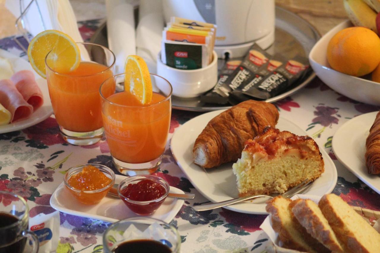 Bed and Breakfast Mizzi 87 Виктория Экстерьер фото